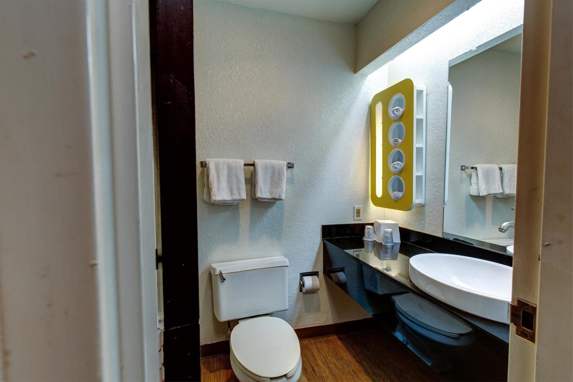 Executive Inn & Suites South Houston Extérieur photo