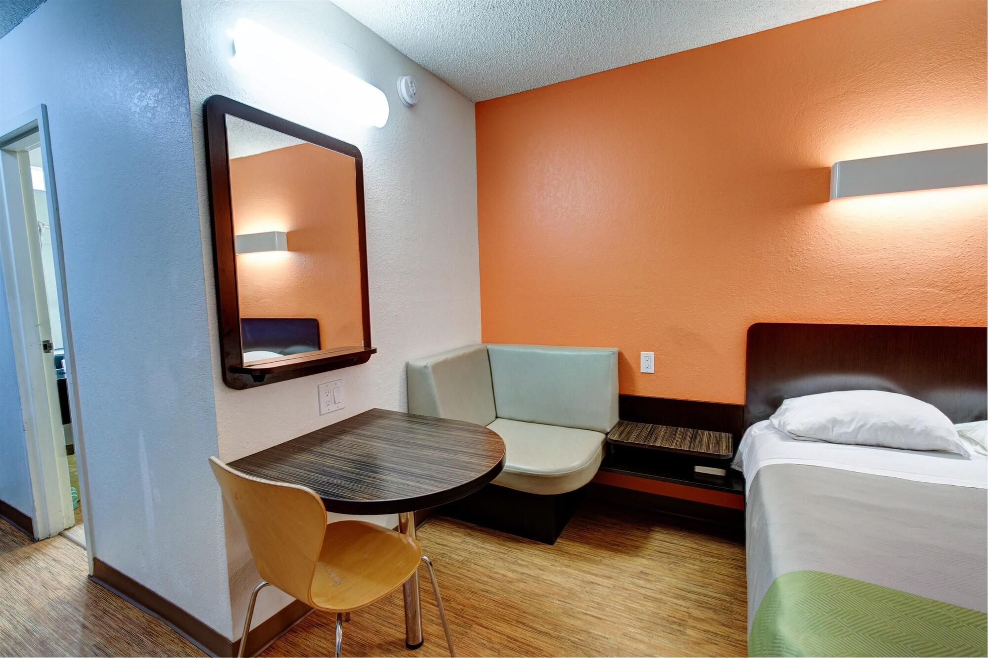 Executive Inn & Suites South Houston Extérieur photo