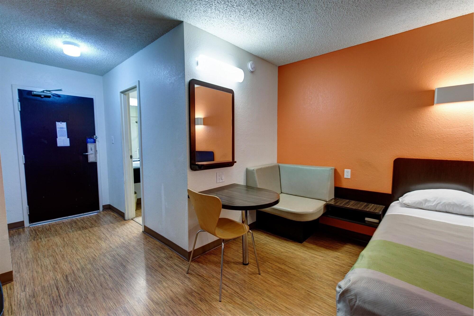 Executive Inn & Suites South Houston Extérieur photo