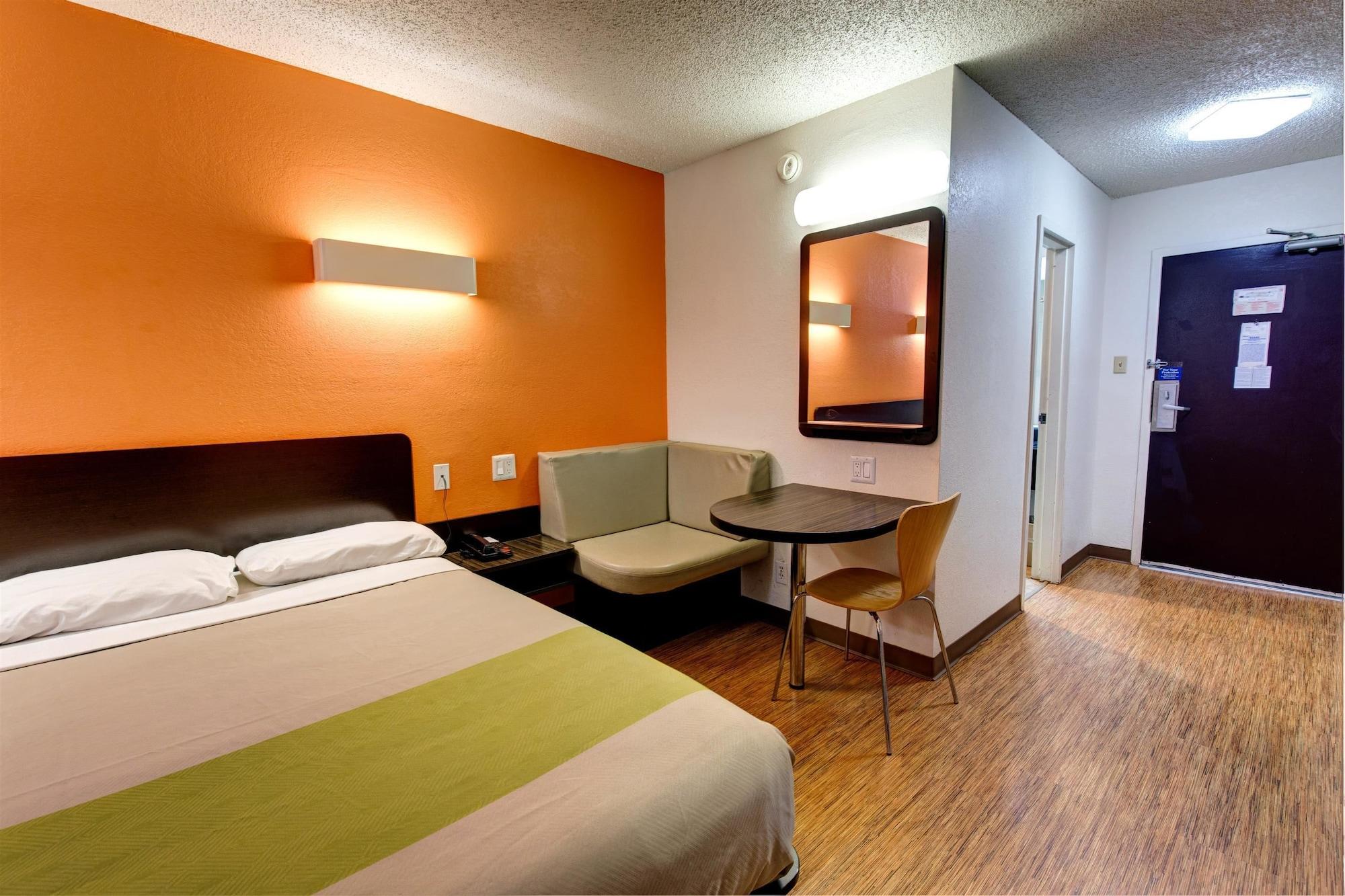 Executive Inn & Suites South Houston Extérieur photo