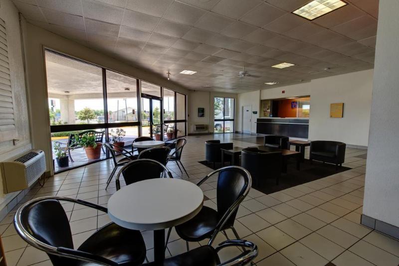 Executive Inn & Suites South Houston Extérieur photo