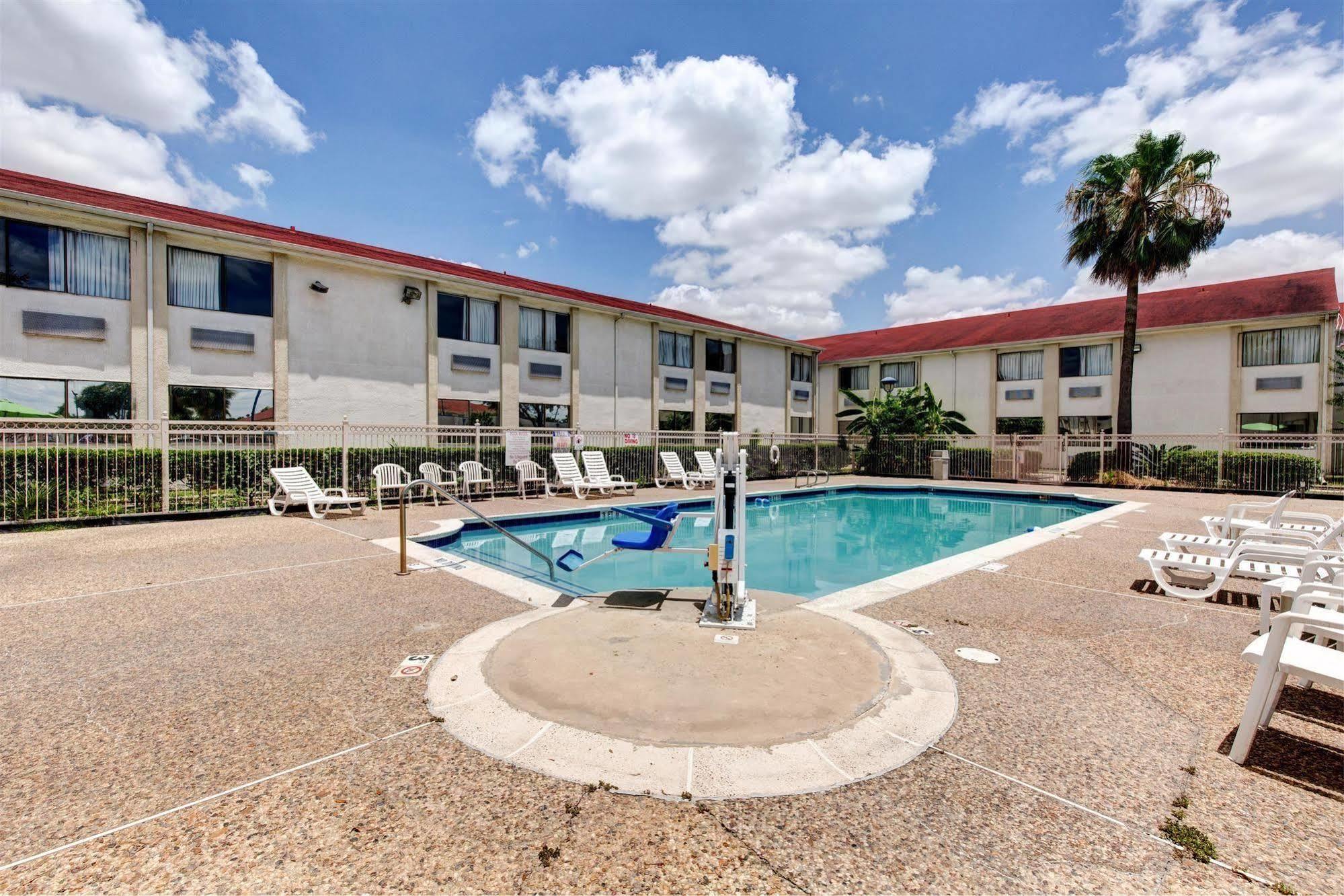 Executive Inn & Suites South Houston Extérieur photo