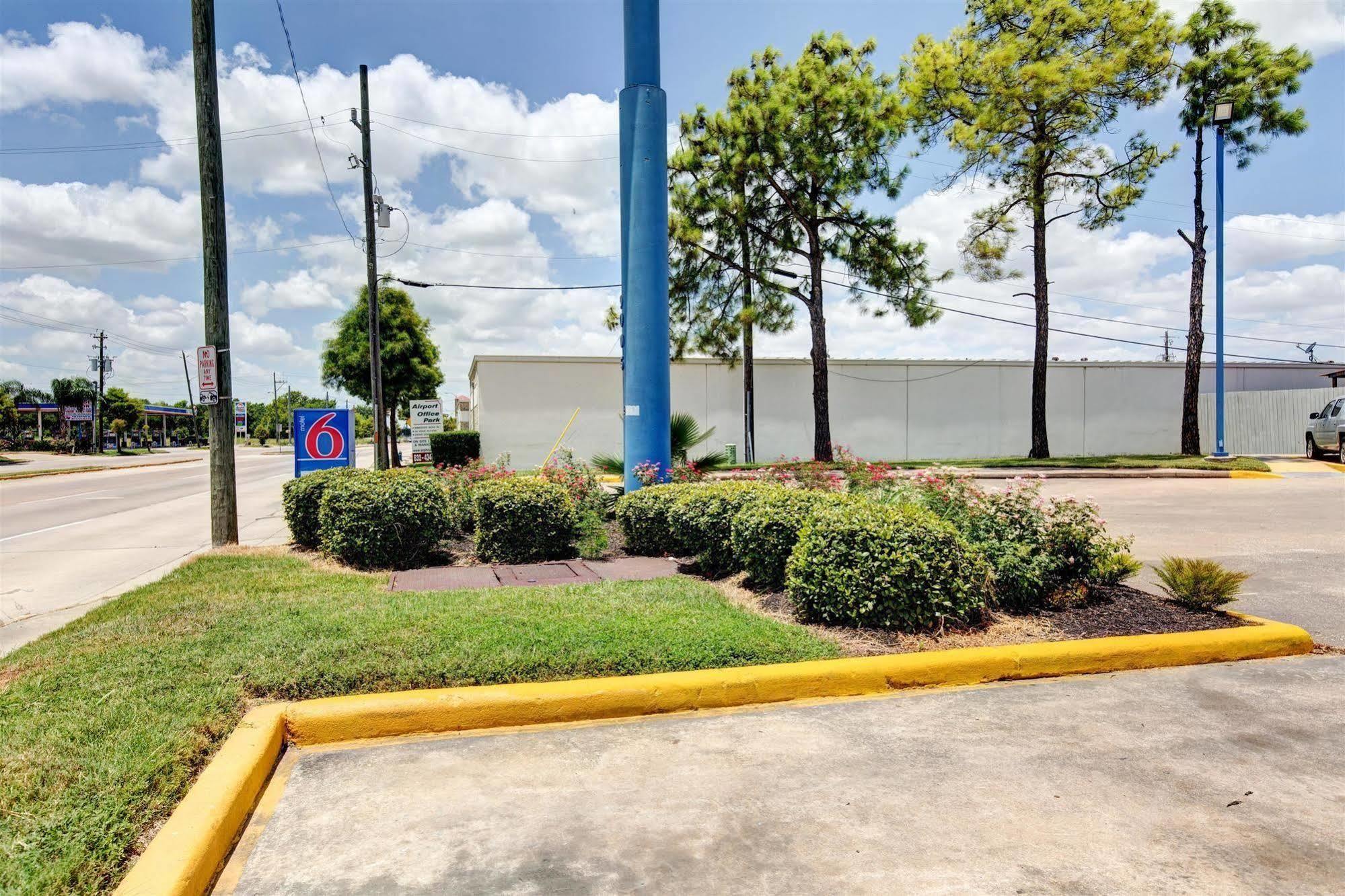 Executive Inn & Suites South Houston Extérieur photo