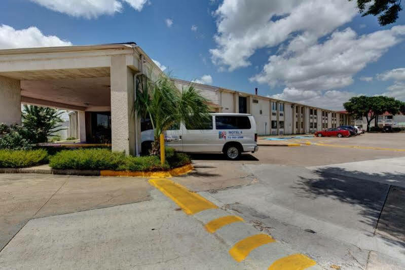 Executive Inn & Suites South Houston Extérieur photo
